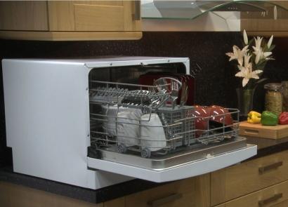 Установка посудомоечной машины: практические рекомендации по подключению Инструкция подключения посудомоечной машины посудомоечная машина работает